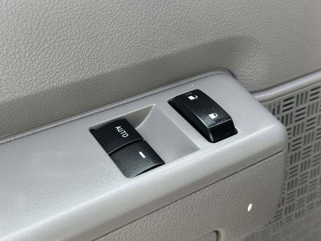 Certified 2023 Ford E-450 and Econoline 450 Super Duty w/ Power Windows & Locks Group RWD image 20