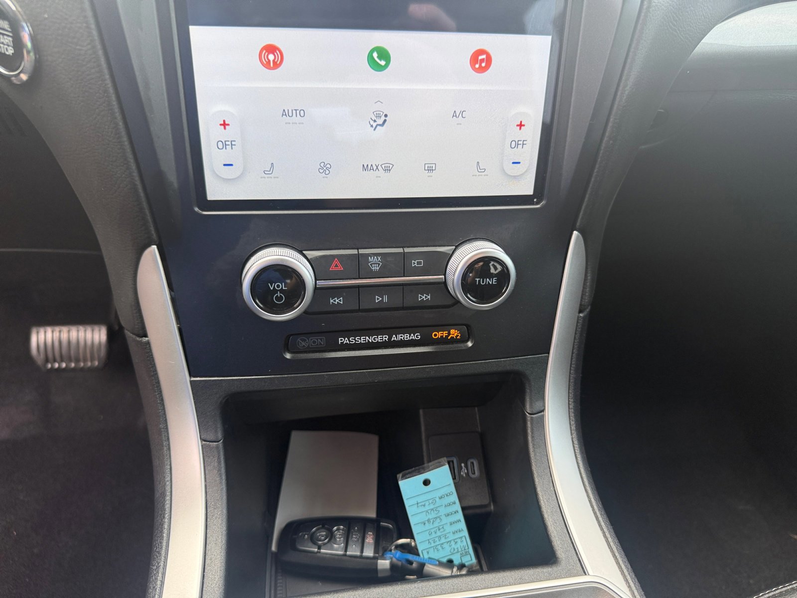 Certified 2024 Ford Edge SEL w/ Convenience Package image 25