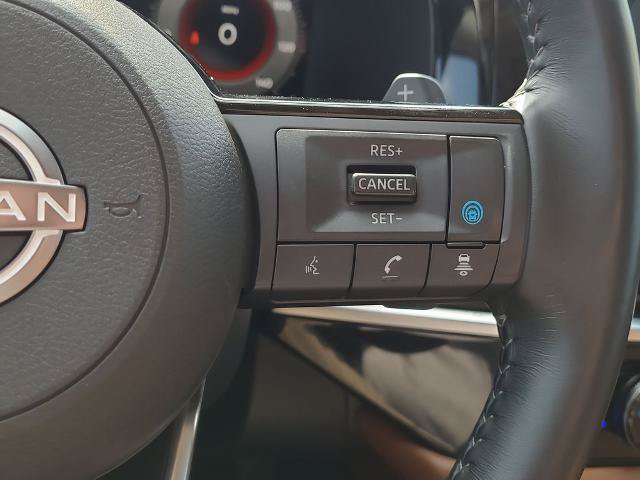 Used 2023 Nissan Pathfinder Platinum FWD image 31