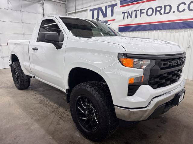 Used 2025 Chevrolet Silverado 1500 W/T w/ WT Value Package AWD/4WD image 2
