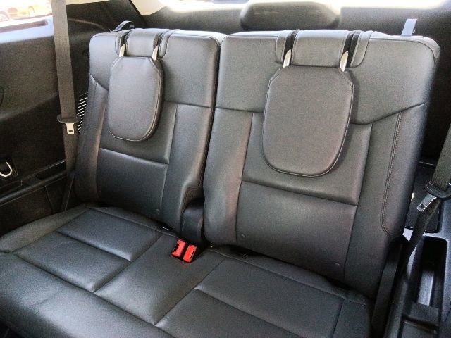 Certified 2025 Ford Explorer Active w/ Active Comfort Package AWD/4WD image 29
