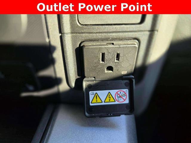 Used 2017 RAM 1500 Rebel w/ Luxury Group image 32