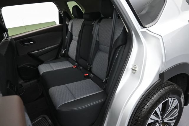 Used 2023 Nissan Rogue SV AWD/4WD image 27