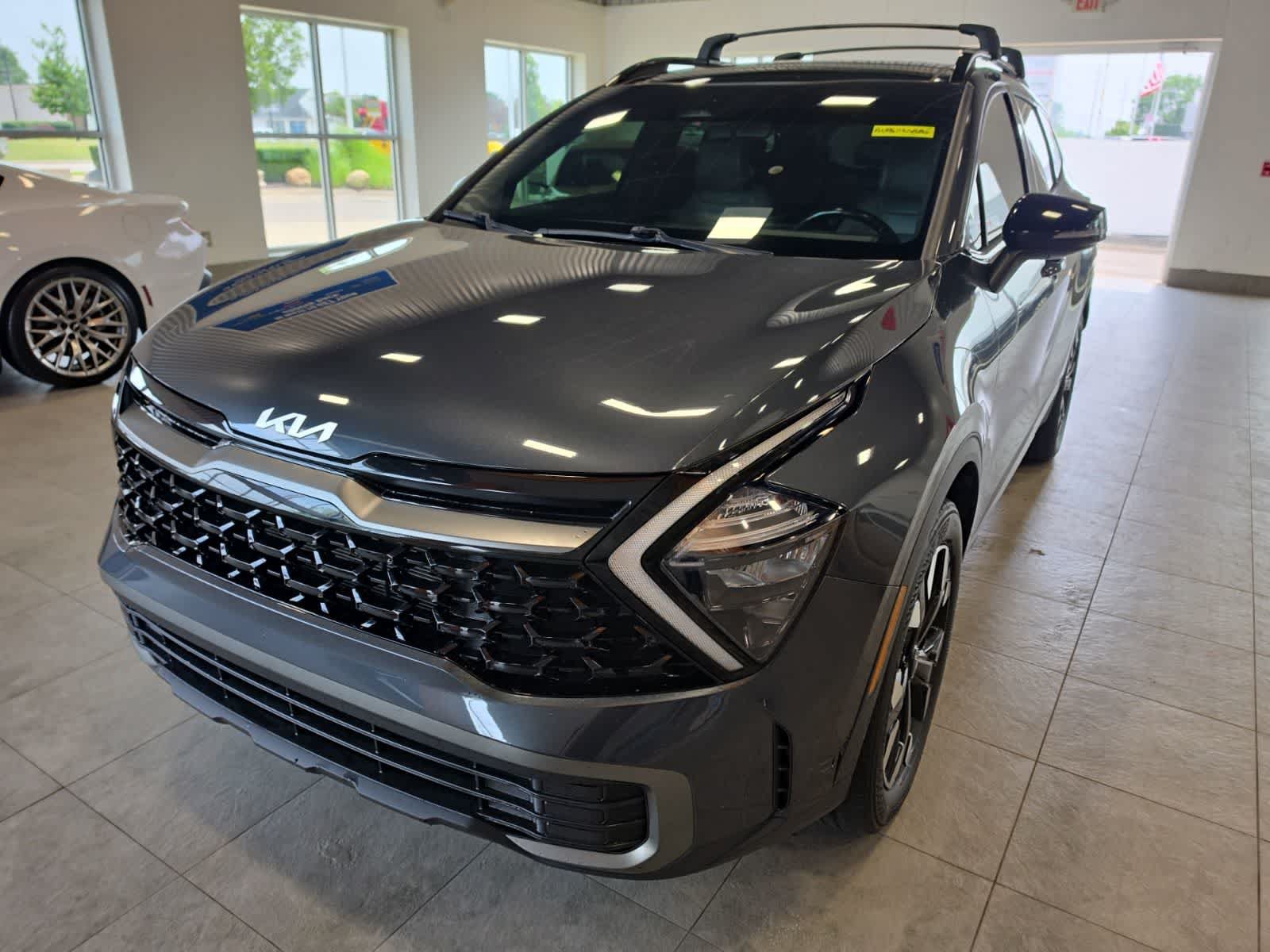 Used 2023 Kia Sportage X-Line w/ X-Line Premium Package AWD/4WD image 2