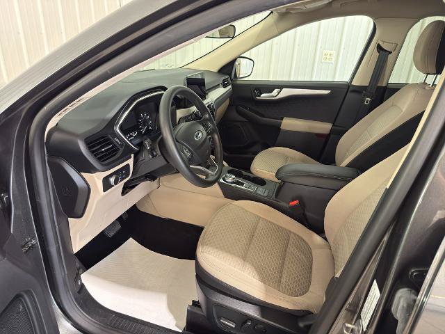 Certified 2020 Ford Escape SE AWD/4WD image 2