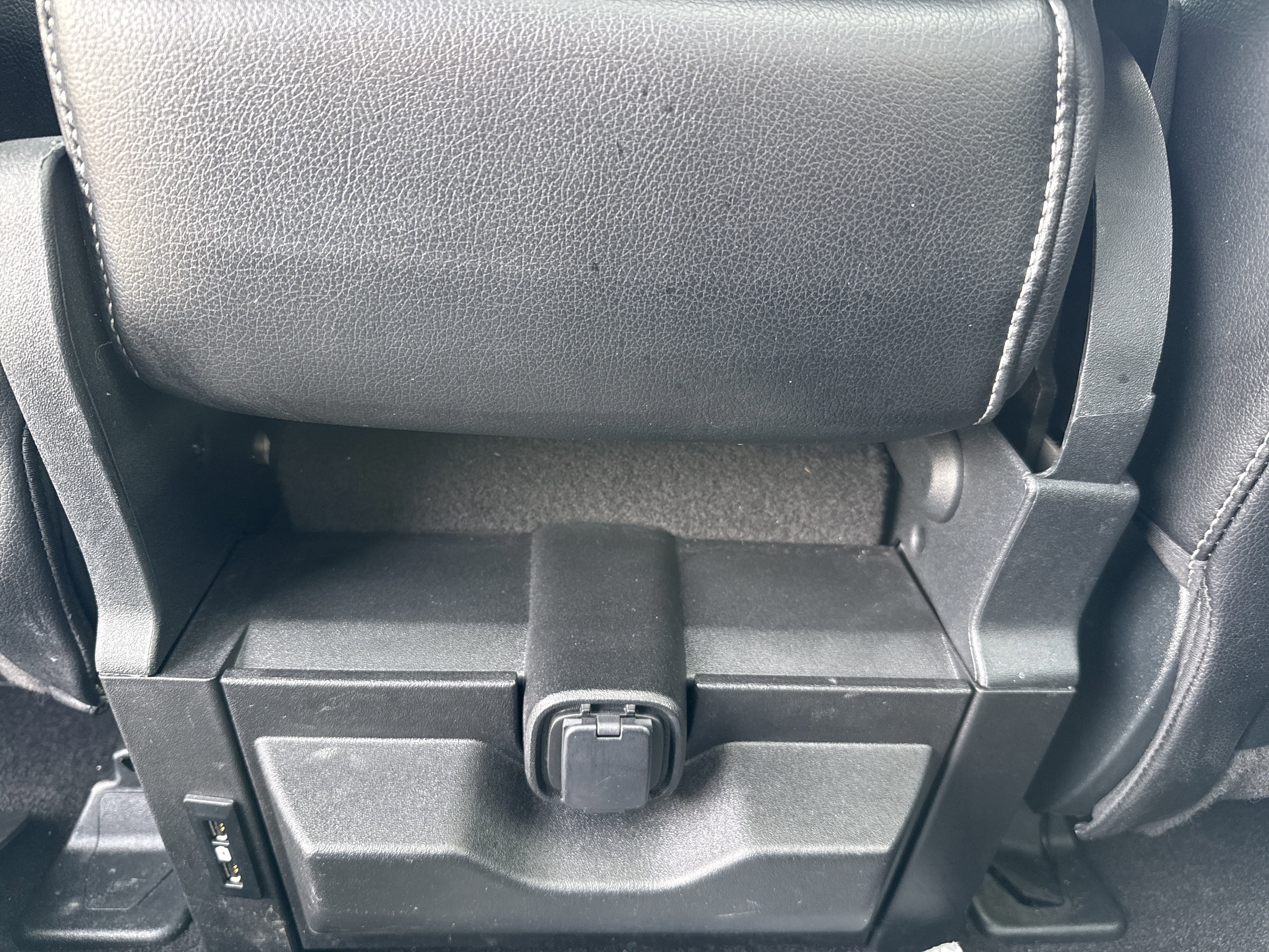 Certified 2020 Ford F150 Lariat w/ Equipment Group 501A Mid AWD/4WD image 27