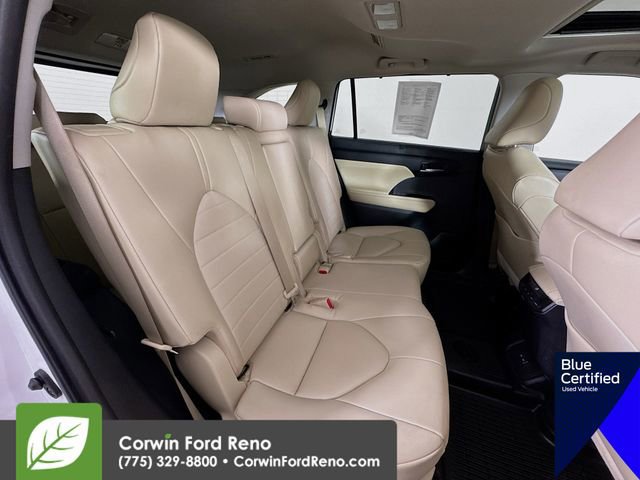 Used 2023 Toyota Highlander XLE image 31