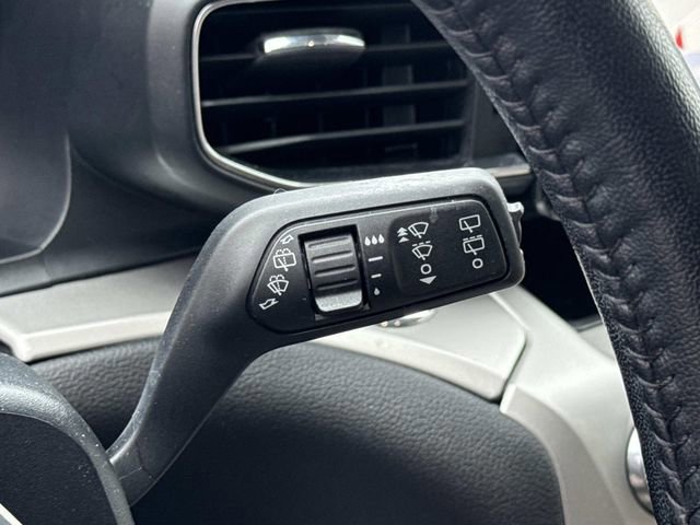 Certified 2022 Ford Explorer XLT w/ Equipment Group 202A image 27