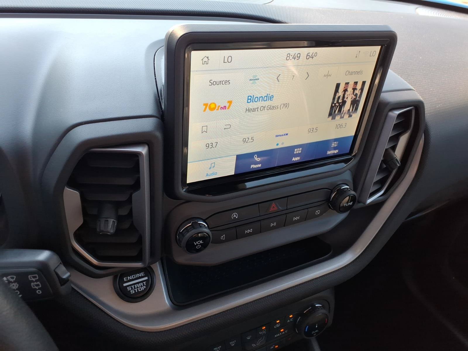Certified 2022 Ford Bronco Sport Outer Banks w/ Tech Package AWD/4WD image 22