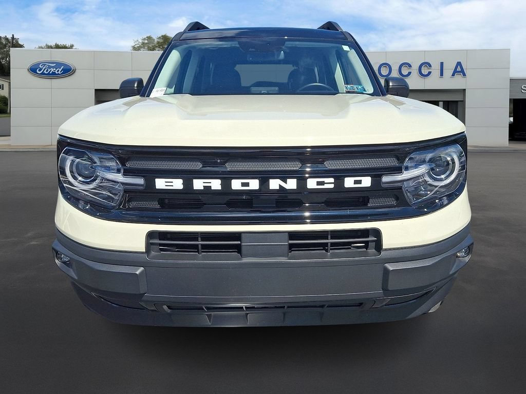 Certified 2024 Ford Bronco Sport Outer Banks w/ Tech Package AWD/4WD image 2