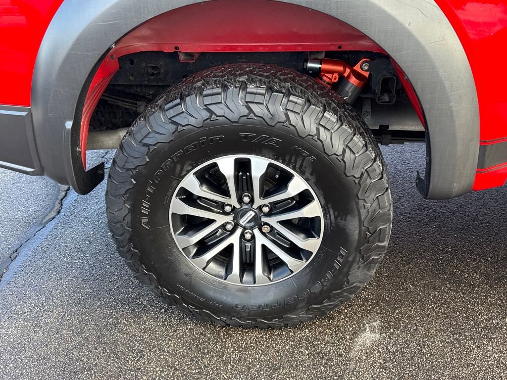 Certified 2020 Ford F150 Raptor w/ Equipment Group 802A Luxury image 17