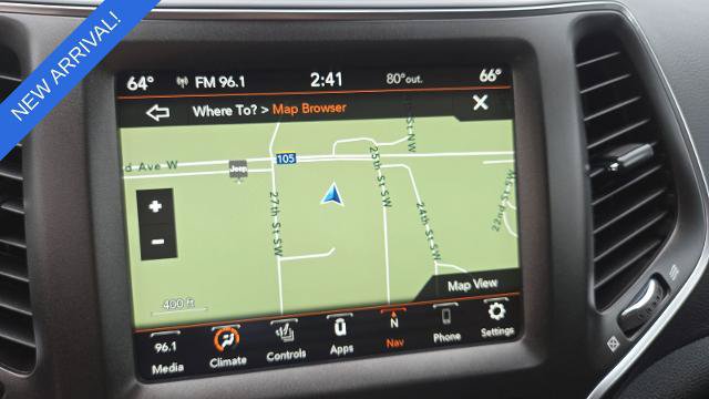 Used 2023 Jeep Cherokee Trailhawk w/ Trailer Tow Group AWD/4WD image 16