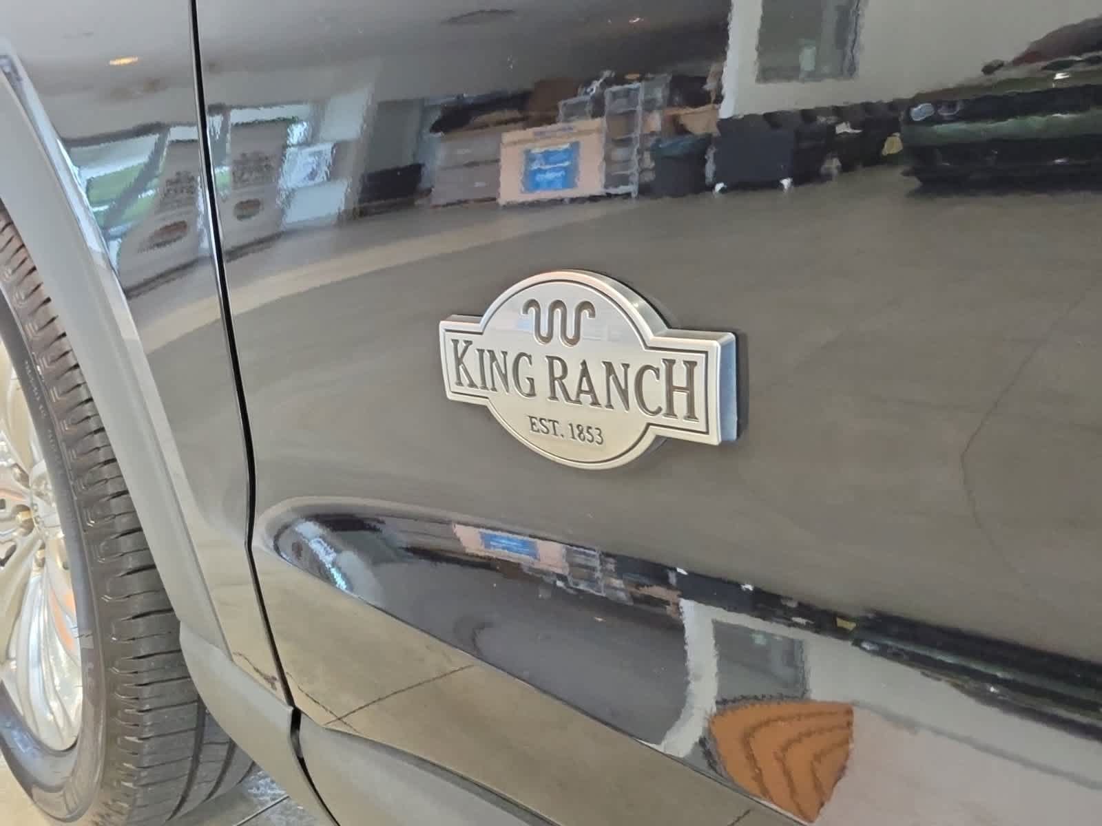 Certified 2022 Ford Explorer King Ranch w/ Class IV Trailer Tow Package AWD/4WD image 17