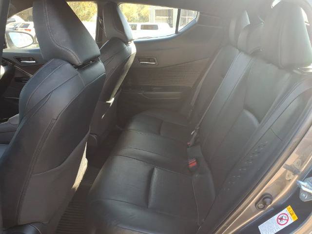Used 2019 Toyota C-HR Limited FWD image 27