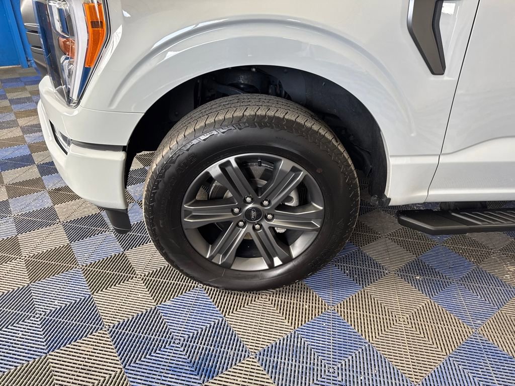 Certified 2023 Ford F150 XLT w/ Equipment Group 302A High image 33