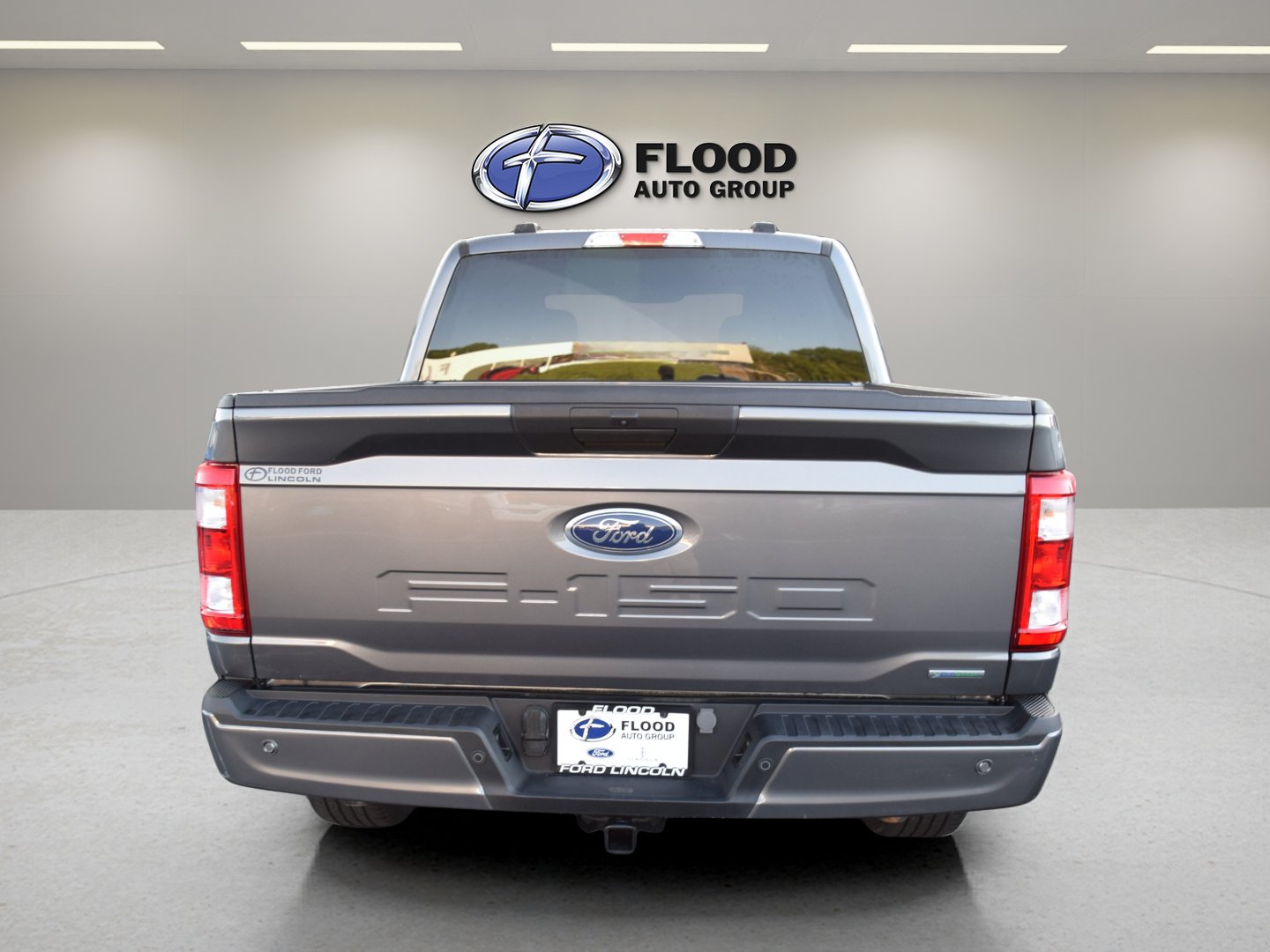 Certified 2023 Ford F150 XL w/ STX Appearance Package AWD/4WD image 4