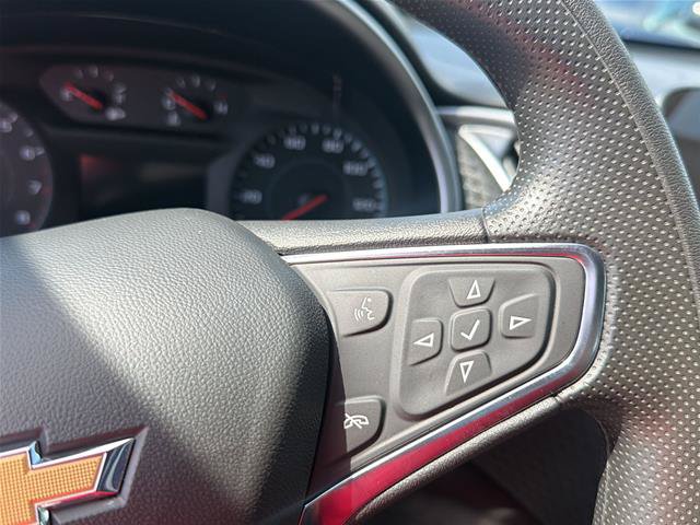 Used 2024 Chevrolet Malibu LT FWD image 17