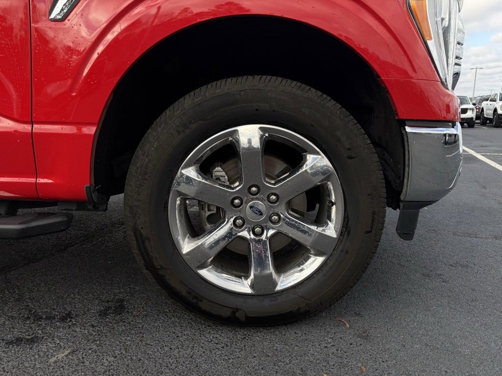 Certified 2021 Ford F150 XLT w/ Equipment Group 302A High image 32