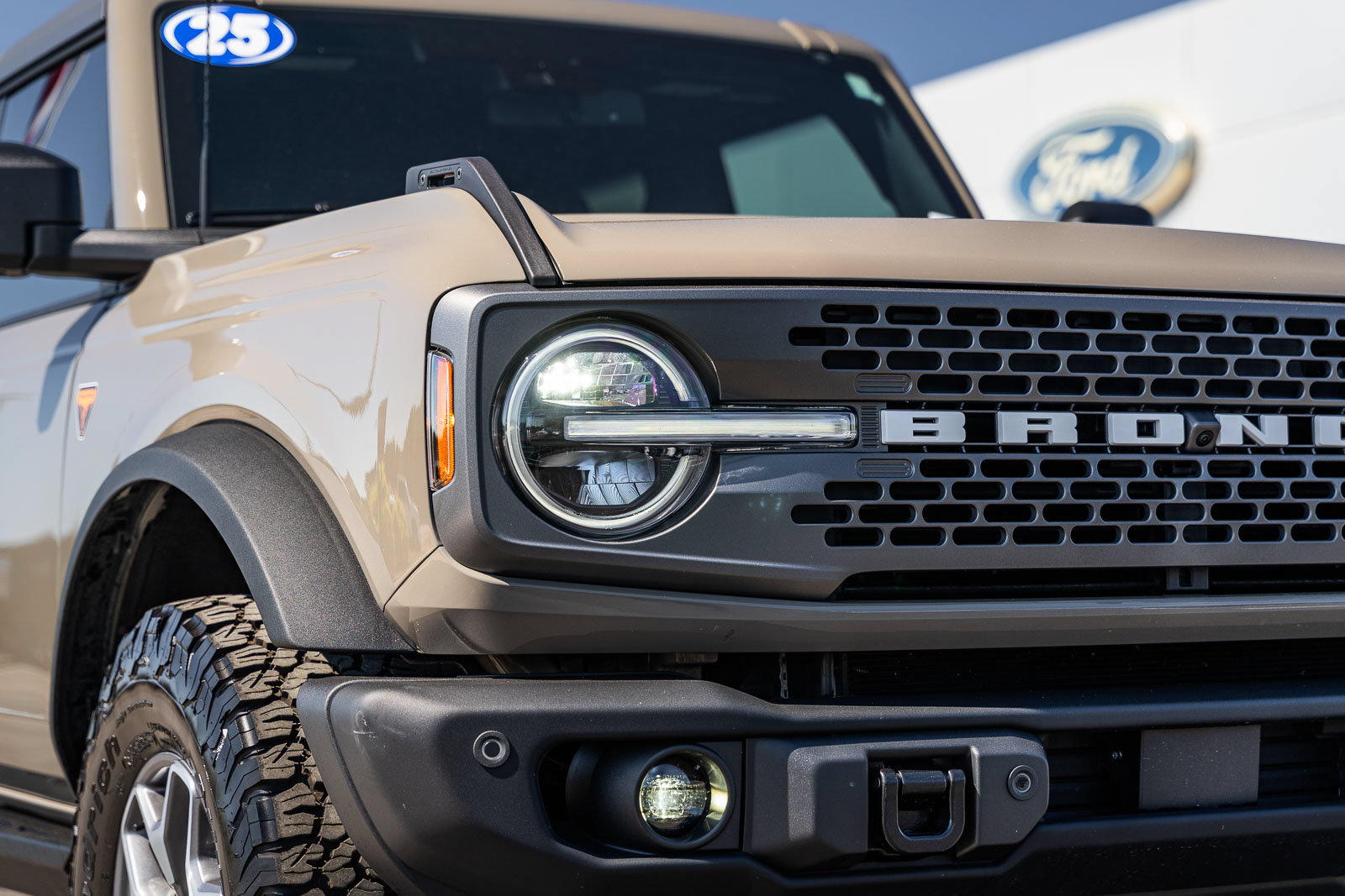 Certified 2025 Ford Bronco Badlands AWD/4WD image 10