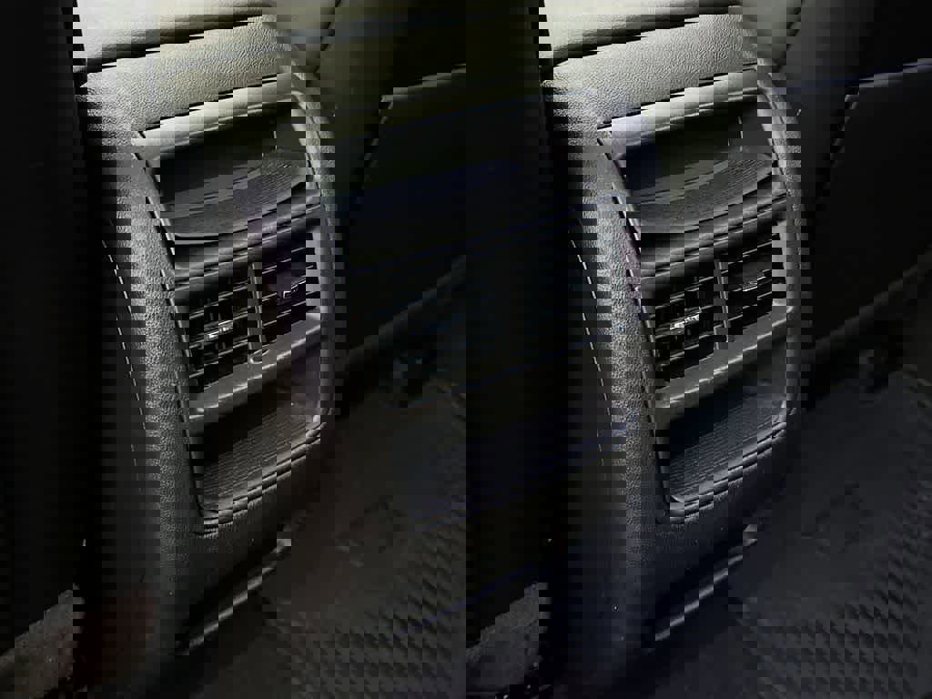 Used 2023 Cadillac XT5 Premium Luxury image 21