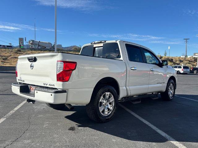 Used 2018 Nissan Titan SV w/ SV Convenience Package AWD/4WD image 8