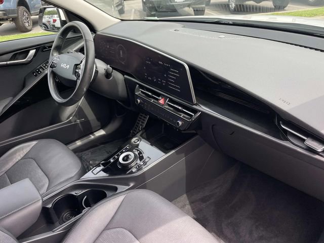 Used 2023 Kia Niro Wave FWD image 37