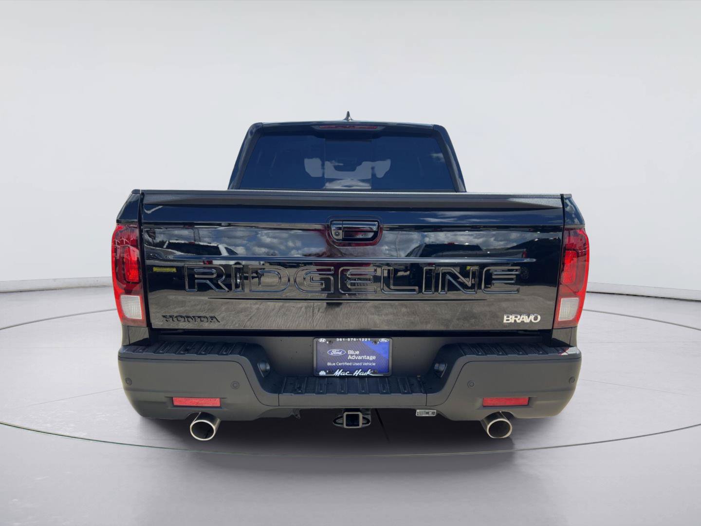 Used 2026 Honda Ridgeline Black Edition image 4