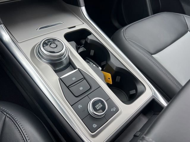 Certified 2024 Ford Explorer XLT w/ Equipment Group 202A image 17