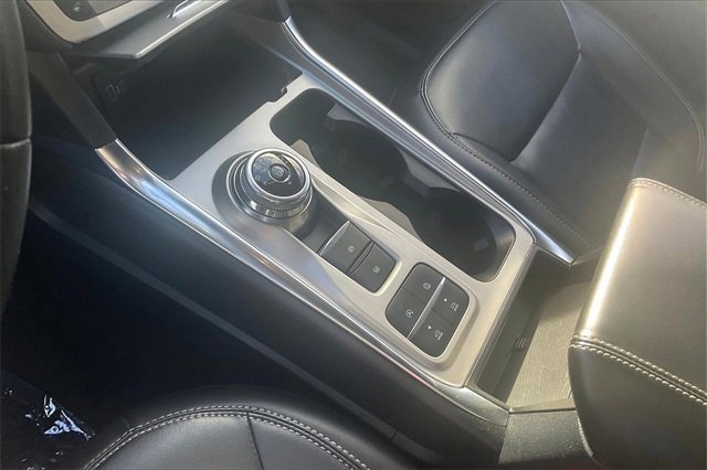 Certified 2021 Ford Explorer XLT w/ Equipment Group 202A image 15