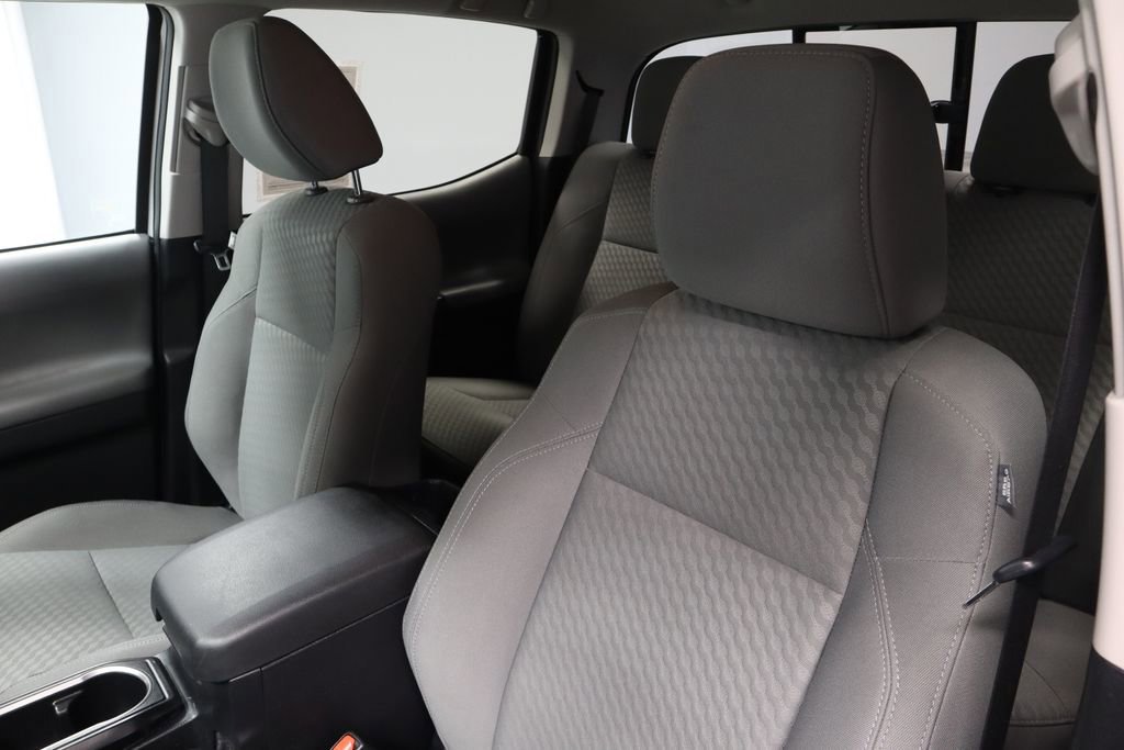 Used 2023 Toyota Tacoma SR AWD/4WD image 26