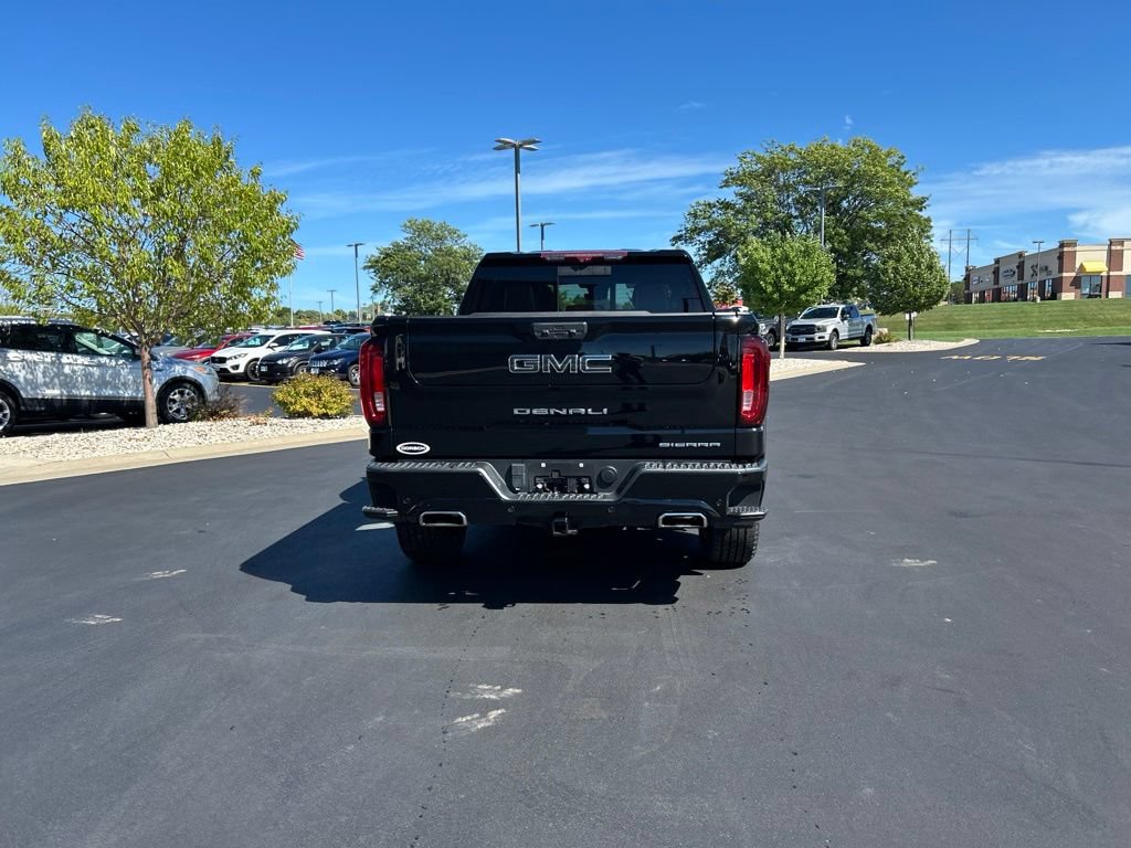 Used 2024 GMC Sierra 1500 Denali Ultimate AWD/4WD image 7