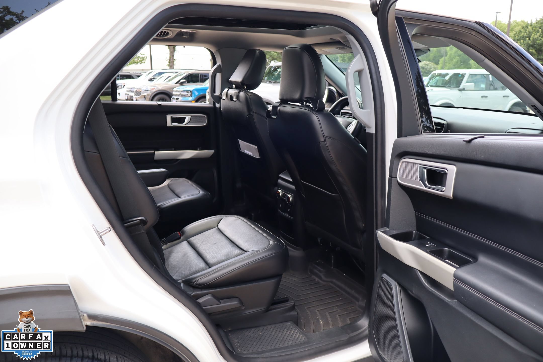 Certified 2021 Ford Explorer Limited w/ Equipment Group 301A RWD image 28