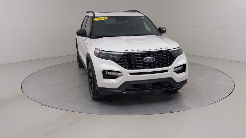 Certified 2023 Ford Explorer ST-Line w/ Class IV Trailer Tow Package AWD/4WD image 10