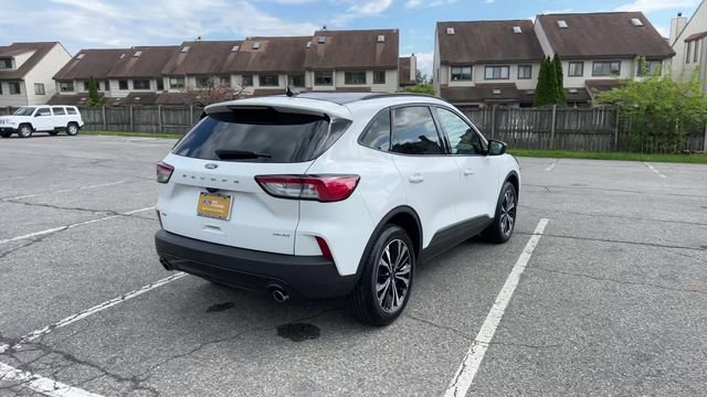 Certified 2022 Ford Escape SE w/ SE Sport Appearance Package AWD/4WD image 44