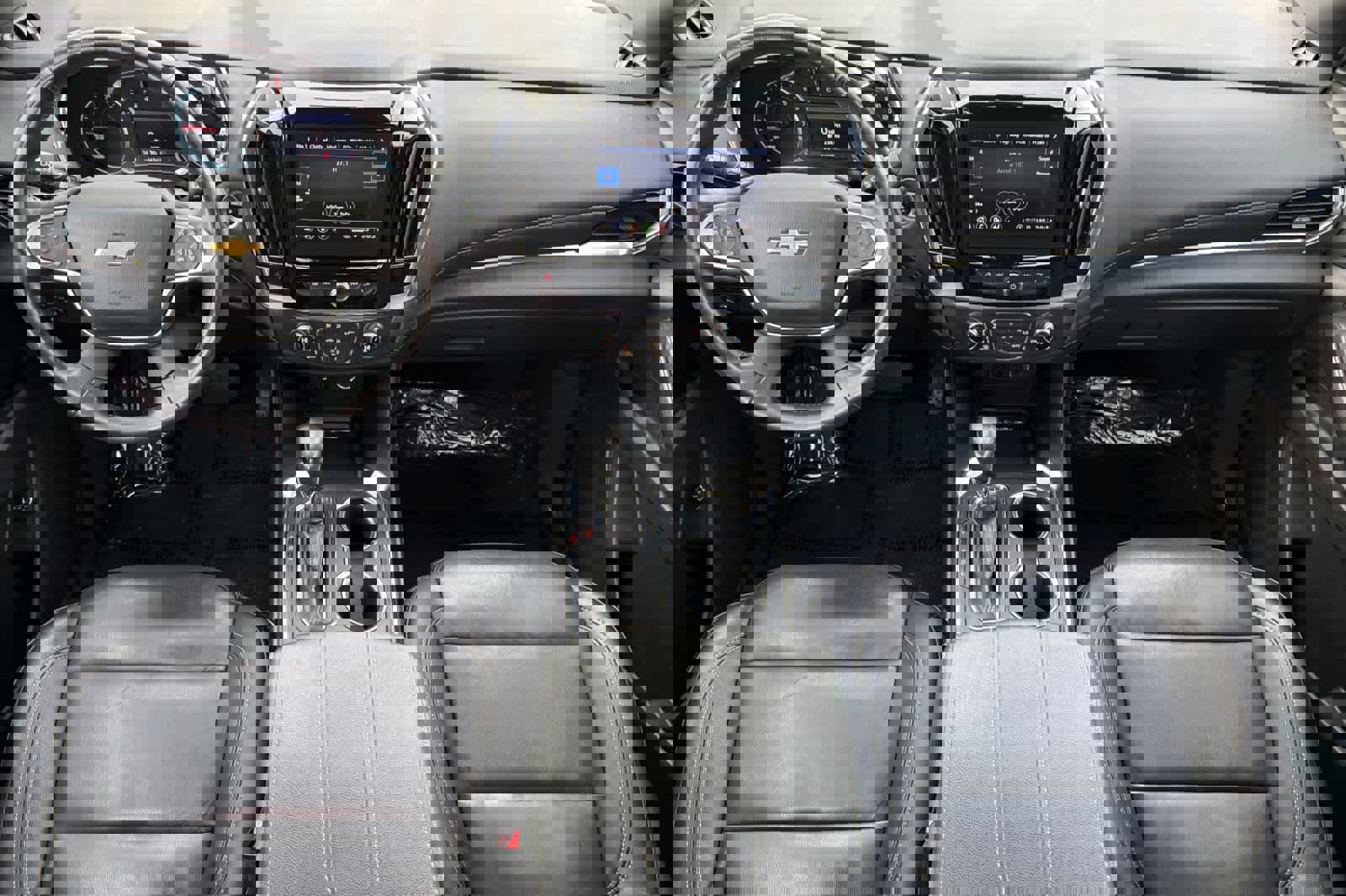 Used 2022 Chevrolet Traverse LT image 9