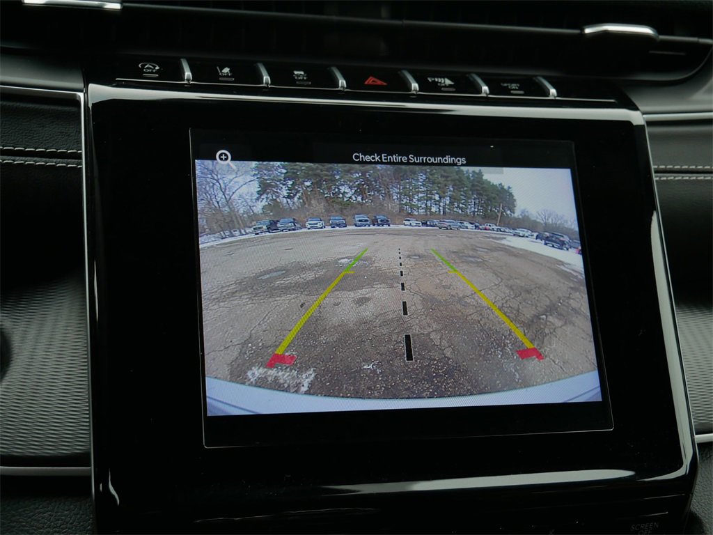 Used 2024 Jeep Grand Cherokee Altitude image 25