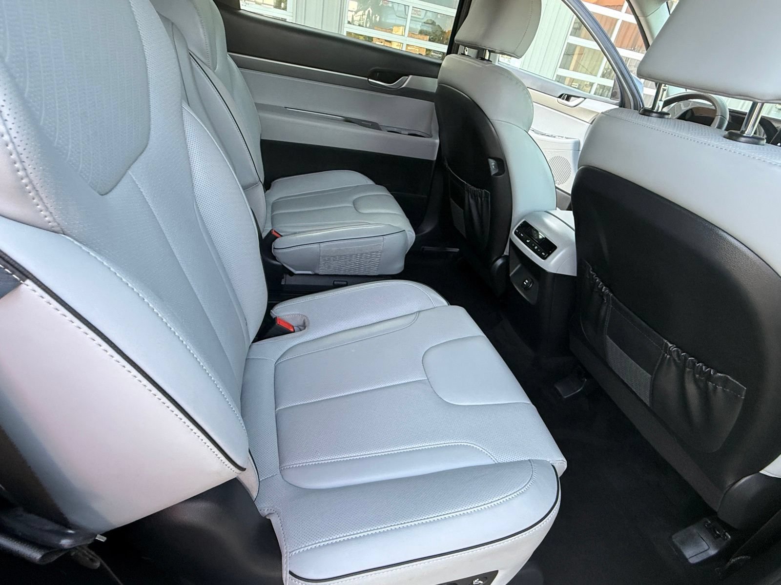 Used 2025 Hyundai Palisade SEL AWD/4WD image 19