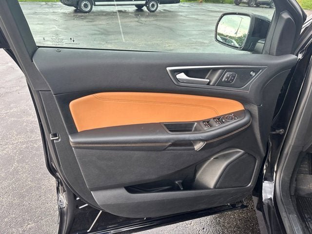 Certified 2024 Ford Edge Titanium w/ Titanium Elite Package AWD/4WD image 9