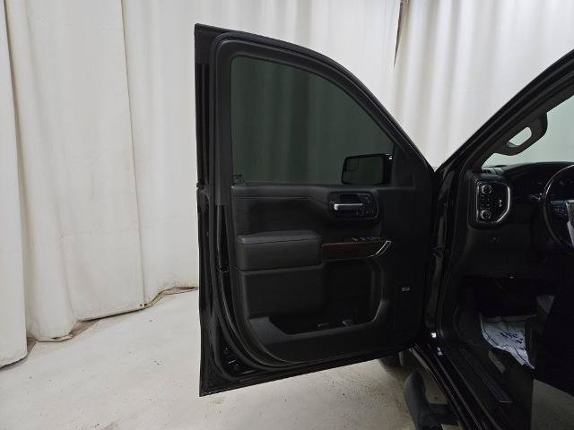 Used 2019 GMC Sierra 1500 SLT w/ SLT Convenience Package AWD/4WD image 31