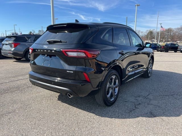 Certified 2024 Ford Escape ST-Line w/ Tech Pack #1 image 2