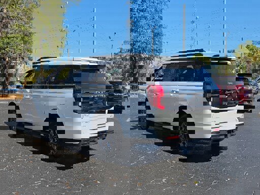Certified 2025 Ford Expedition Max Active image 3
