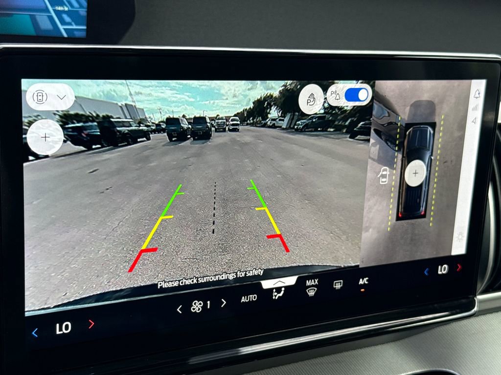 Certified 2025 Ford Expedition Max Active image 21