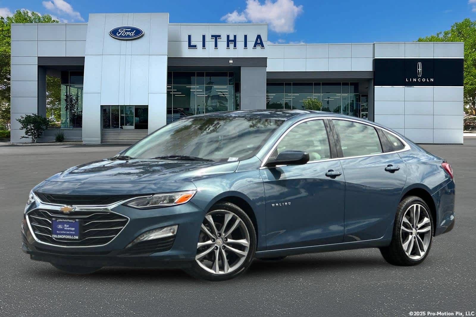 Used 2024 Chevrolet Malibu LT FWD image 1