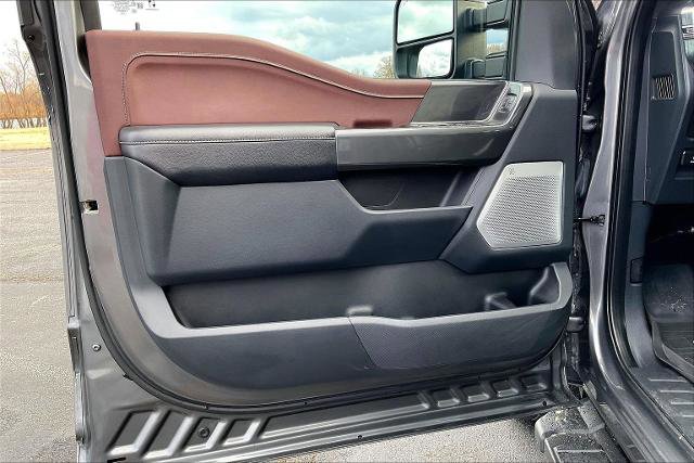 Certified 2022 Ford F150 Lariat w/ Equipment Group 502A High image 19