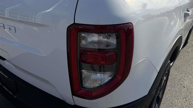 Certified 2023 Ford Bronco Sport Outer Banks AWD/4WD image 38