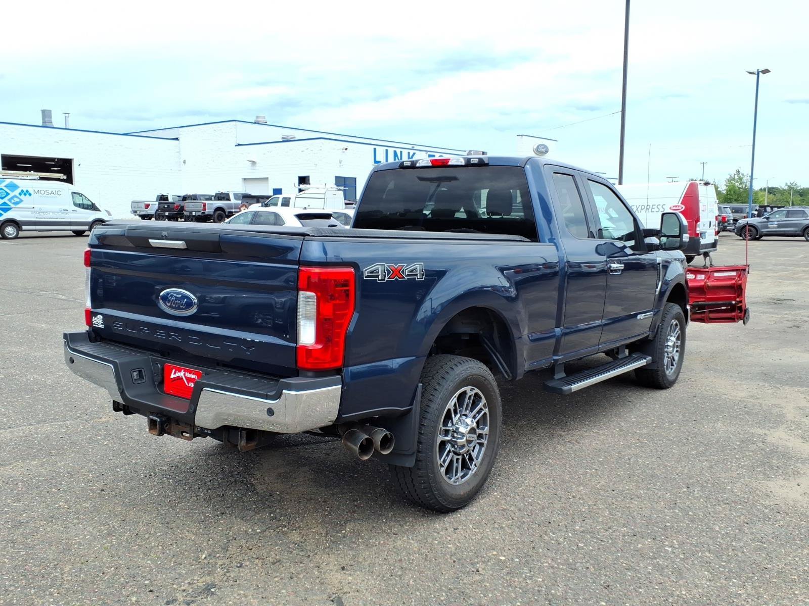 Certified 2019 Ford F350 XLT w/ XLT Premium Package AWD/4WD image 6