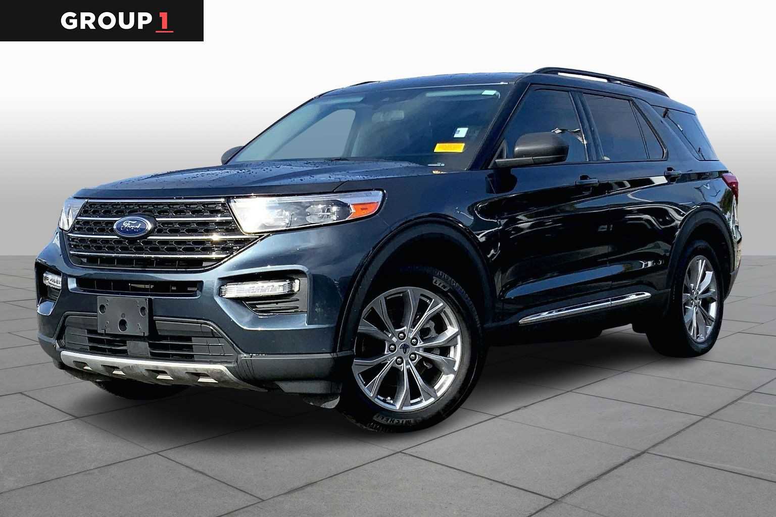 Certified 2022 Ford Explorer XLT w/ Equipment Group 202A