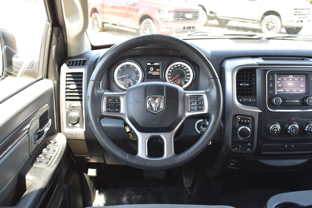 Used 2021 RAM 1500 Classic SLT AWD/4WD image 16