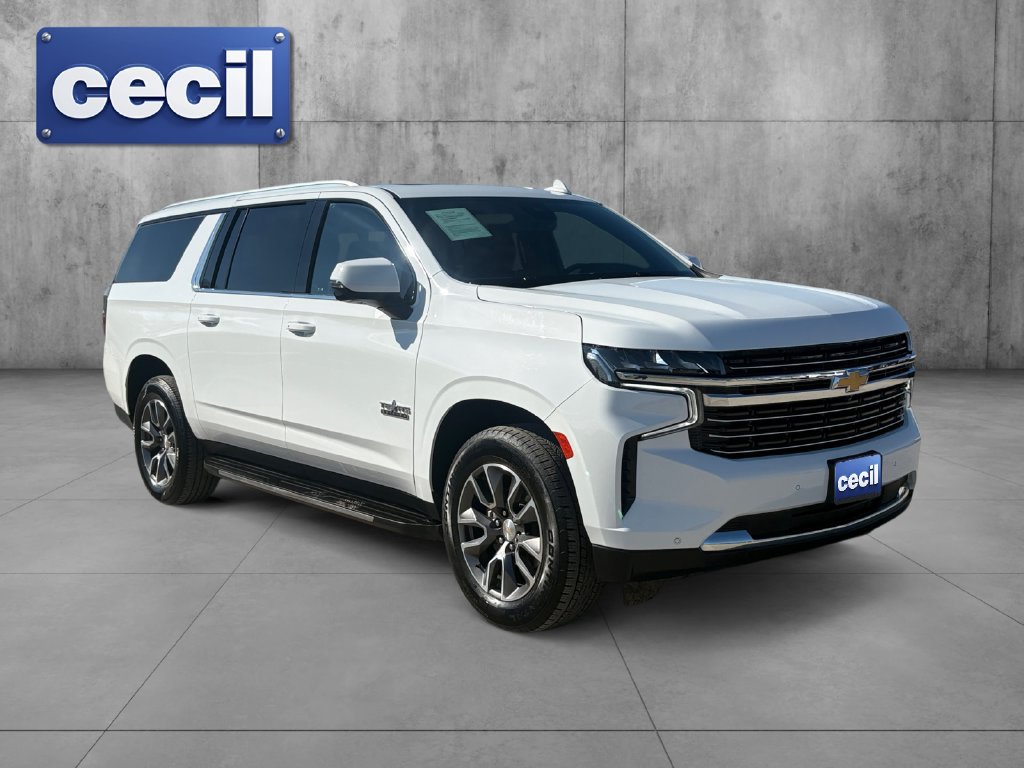 Used 2024 Chevrolet Suburban LT w/ LT Signature Plus Package RWD image 3