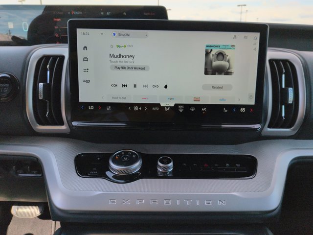 Certified 2025 Ford Expedition Active RWD image 19
